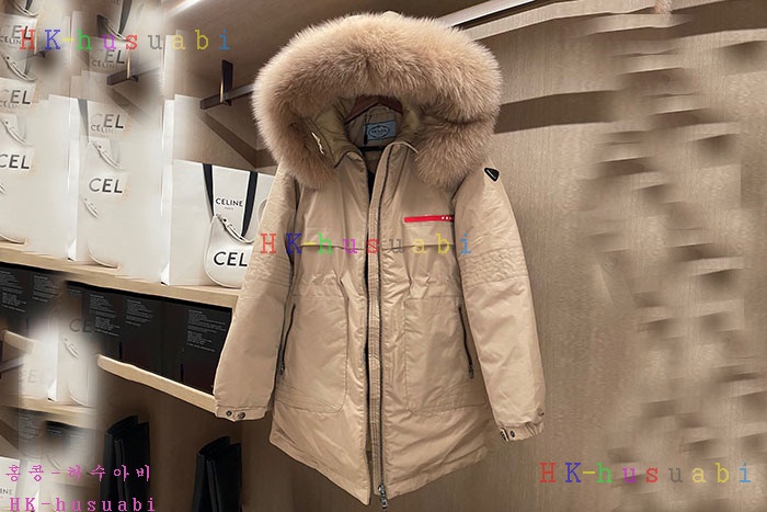 NEW 프라다 패딩 신상 P 2252529