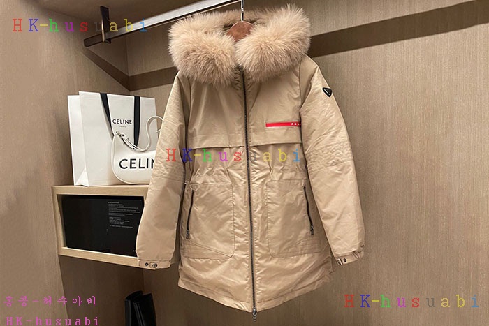 NEW 프라다 패딩 신상 P 2252529