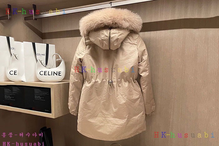 NEW 프라다 패딩 신상 P 2252529