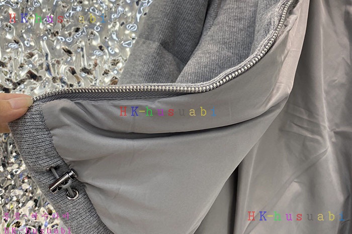 NEW 프라다 패딩 신상 P 2252533