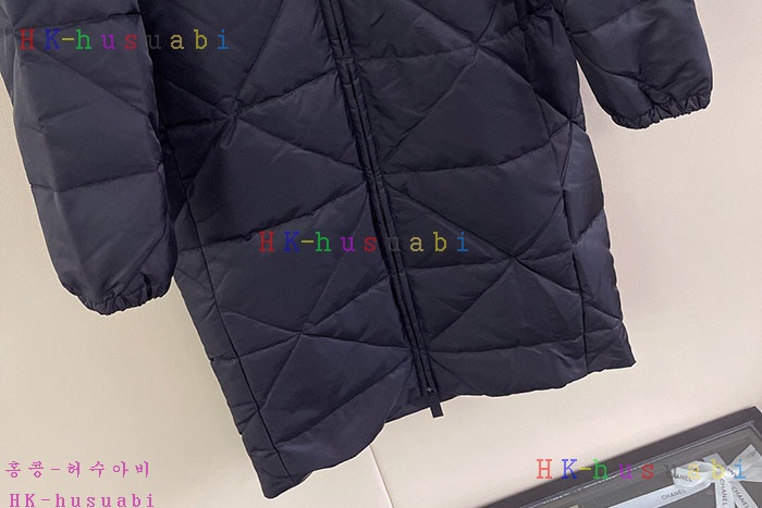 NEW 프라다 패딩 신상 P 2252535