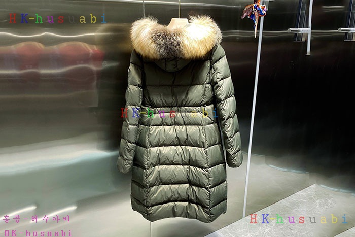 NEW 몽클레어 패딩 신상 M 252557