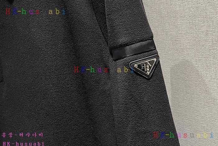 NEW 프라다 자켓 신상 P 223025