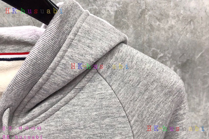 NEW 톰브라운 집업 신상 TB 4582827