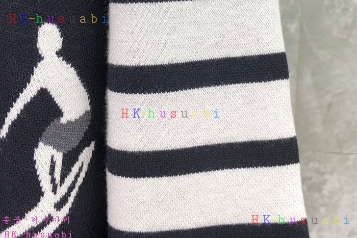 NEW 톰브라운 니트 신상 TB 4582835