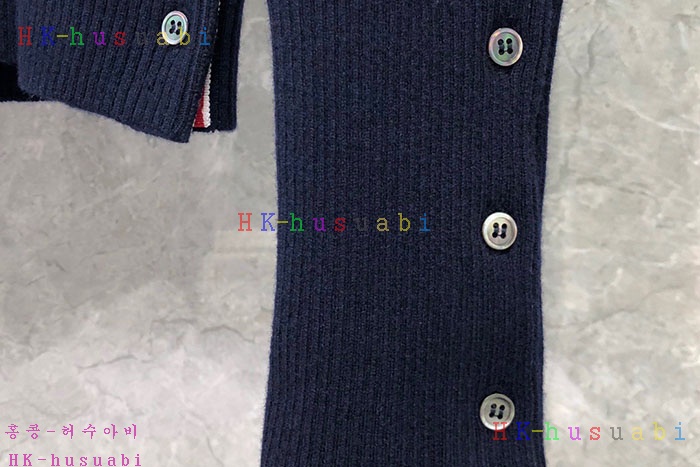 NEW 톰브라운 니트 신상 TB 4582846