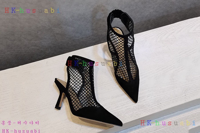 NEW 디올 신발 신상 DR 887582