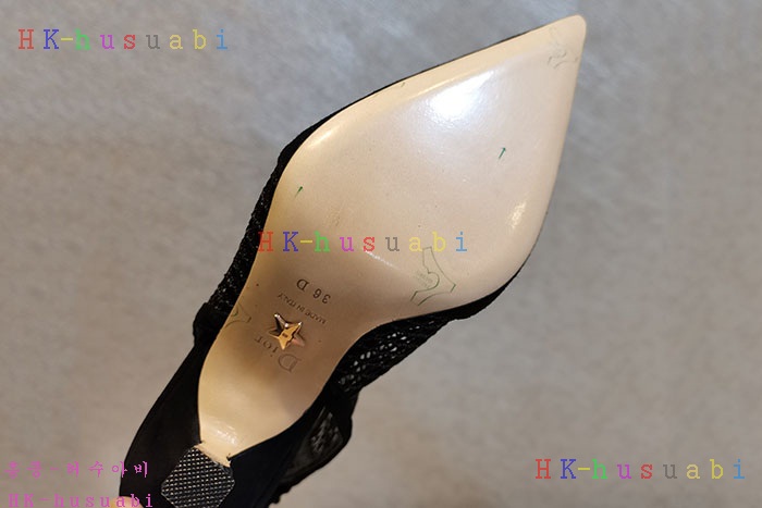 NEW 디올 신발 신상 DR 887582