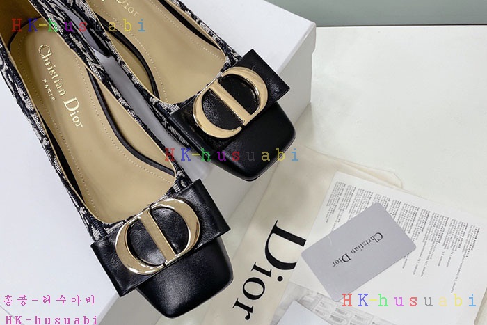 NEW 디올 신발 신상 DR 887588