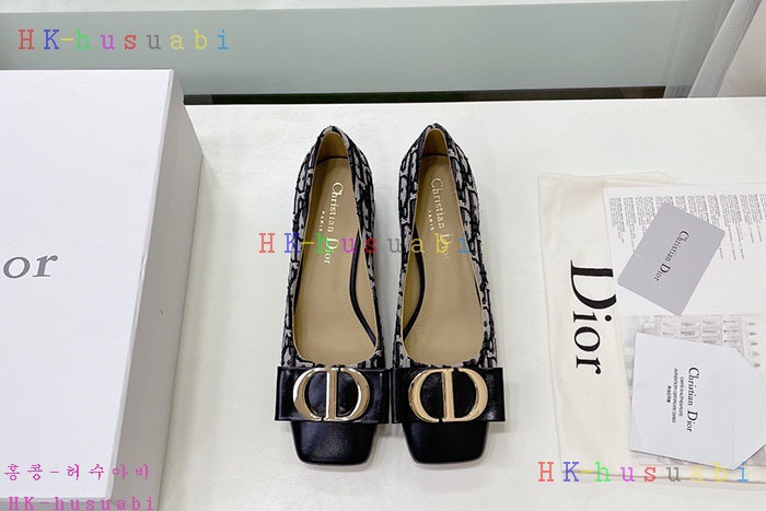 NEW 디올 신발 신상 DR 887588