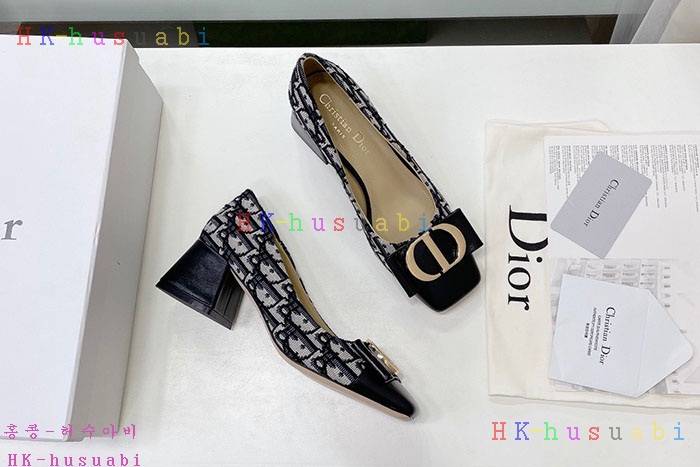NEW 디올 신발 신상 DR 887588