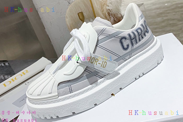 NEW 디올 스니커즈 신상 DR 885217