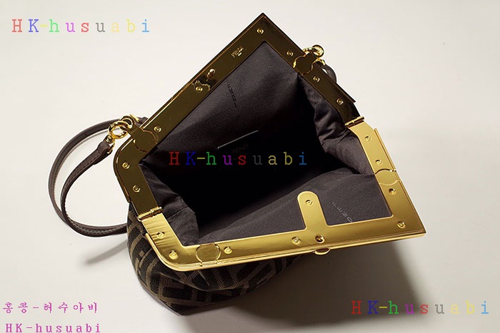 ★미러급★펜디 퍼스트 스몰 8BP129-6