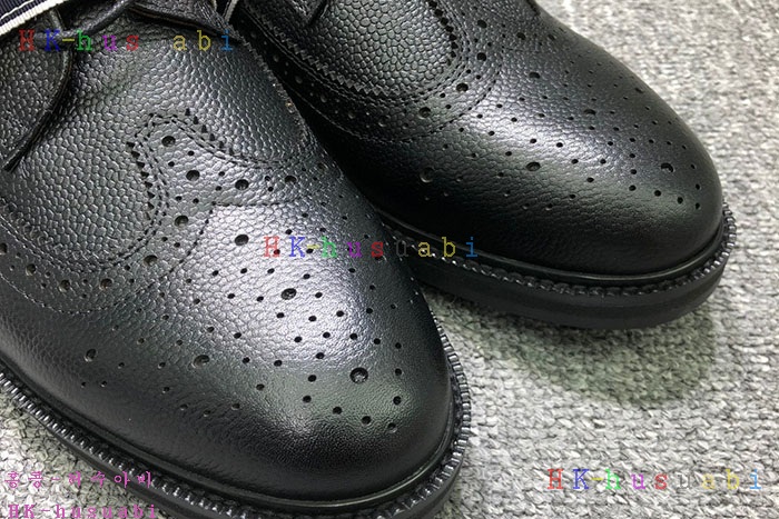 NEW 톰브라운 신발 신상 TB 586665