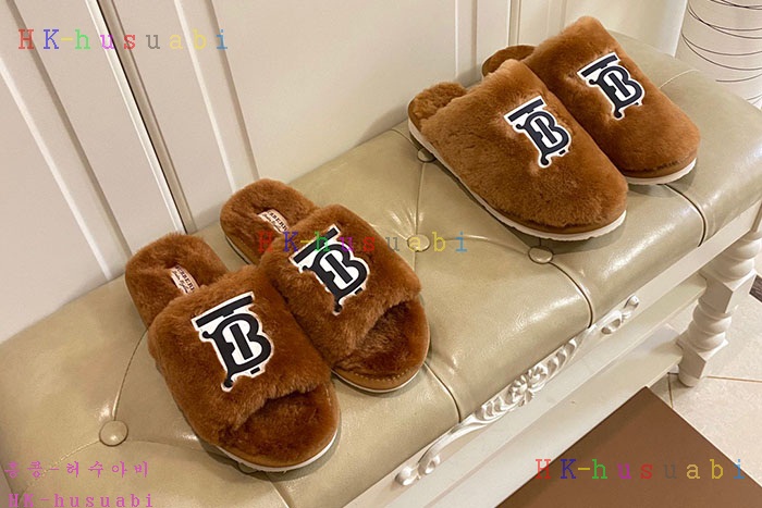 NEW 버버리 신발 신상 BB 885770