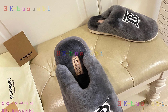 NEW 버버리 신발 신상 BB 885771