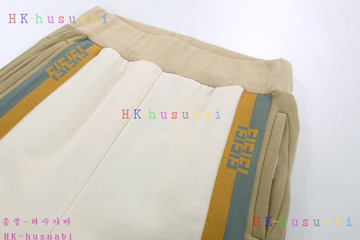 NEW 펜디 후드티 신상 FD 892257