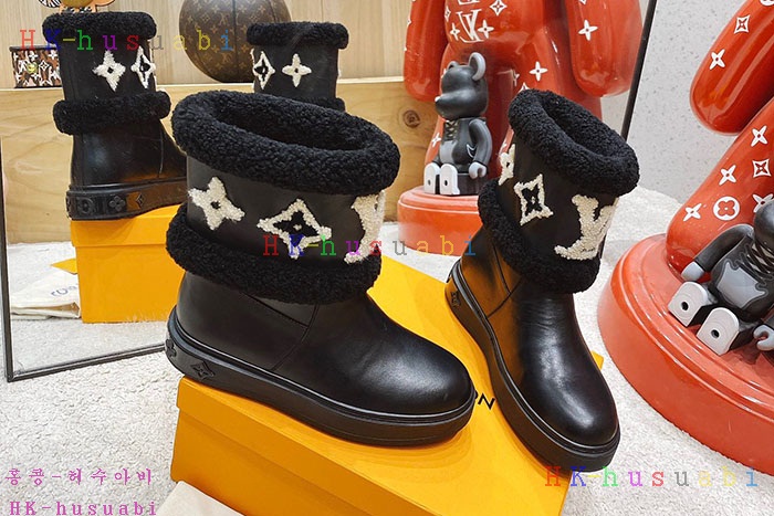 NEW 루이비통 부츠 신상 LV 2256367