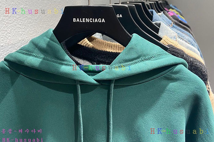 NEW 발렌시아가 후드티 신상 B 888580
