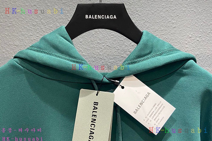 NEW 발렌시아가 후드티 신상 B 888580