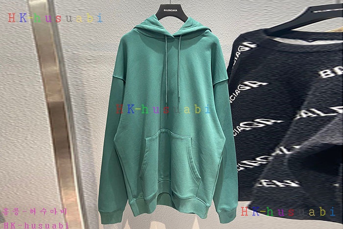 NEW 발렌시아가 후드티 신상 B 888580
