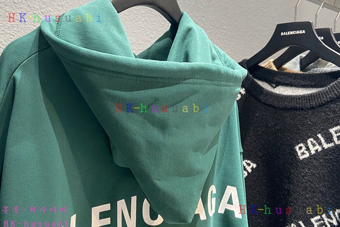 NEW 발렌시아가 후드티 신상 B 888580