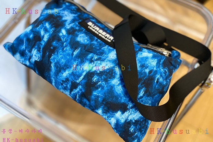 NEW 버버리 바람막이 신상 BB  1245539