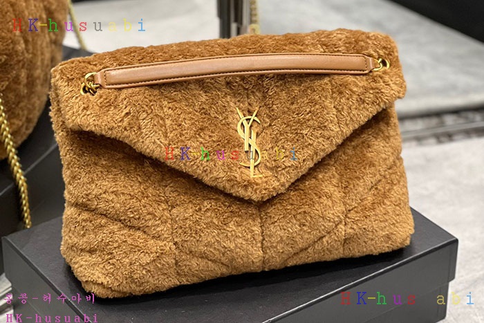 ★미러급★입생로랑 시어링 퍼퍼 미디엄 백  57747529