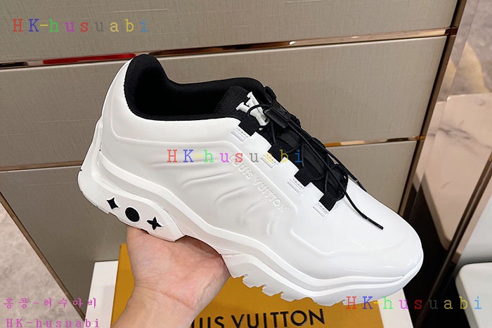 NEW 루이비통 신발 신상 LV 4488240