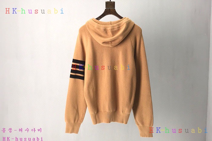 NEW 톰브라운 니트 신상 TB 8572256
