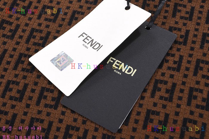 NEW 펜디 상의 신상 F 8587708