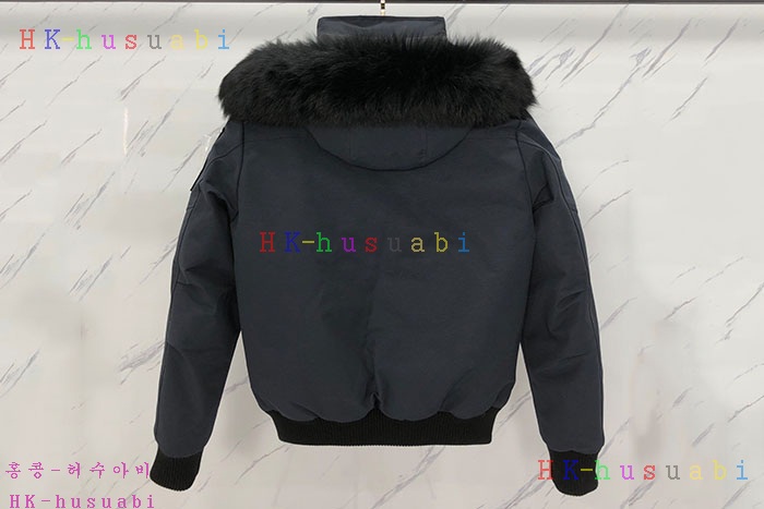 NEW 무스너클 패딩 신상 M 558242