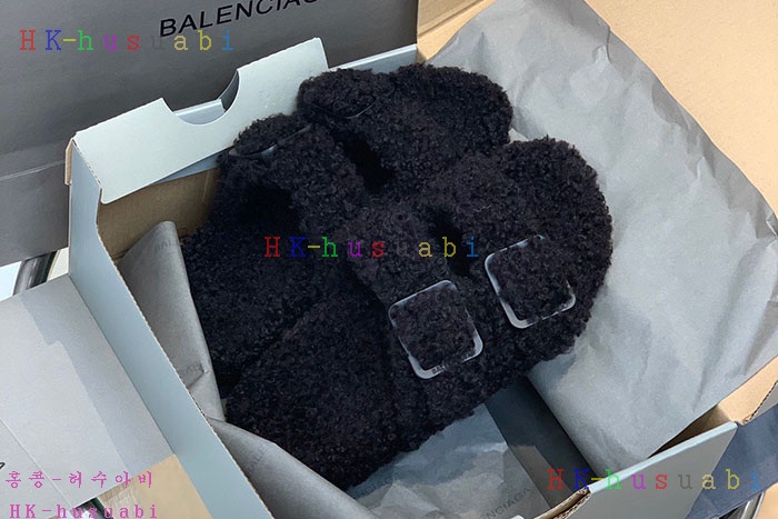 NEW 발렌시아가 신발 신상 B 558259