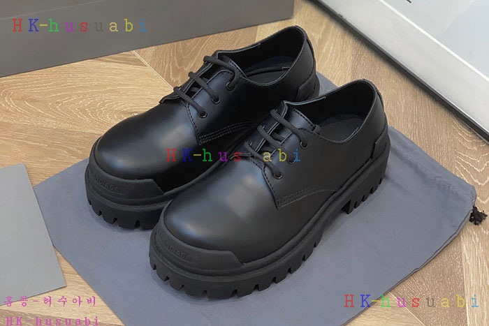 NEW 발렌시아가 신발 신상 B 558803
