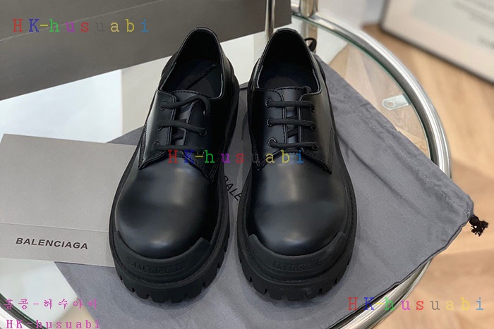NEW 발렌시아가 신발 신상 B 558803