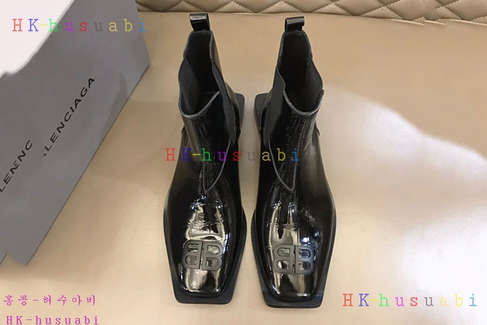 NEW 발렌시아가 부츠 신상 B 558807