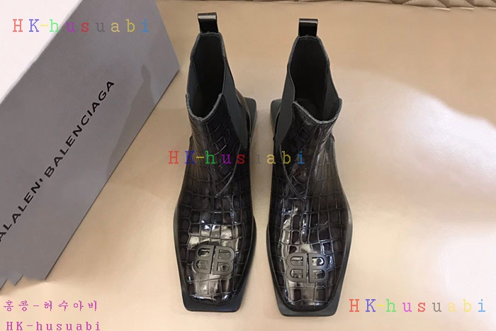 NEW 발렌시아가 부츠 신상 B 558808