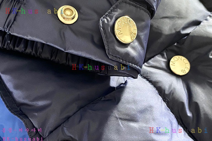 NEW 몽클레어 패딩조끼 신상 M 288660