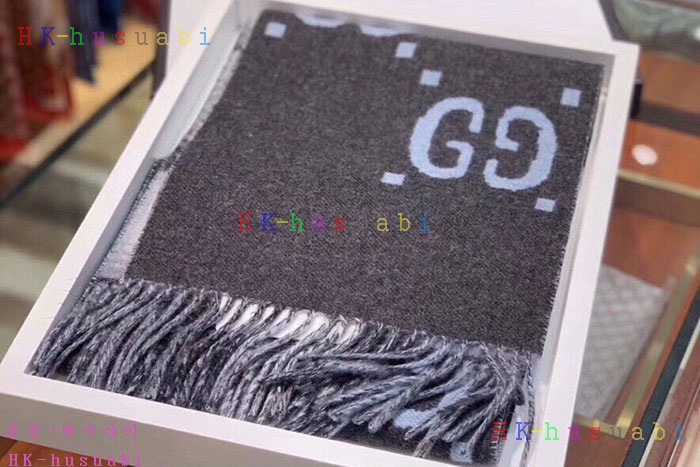 NEW 구찌 머플러 신상 GU 552501