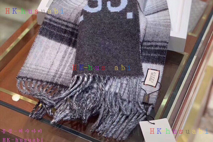 NEW 구찌 머플러 신상 GU 552501