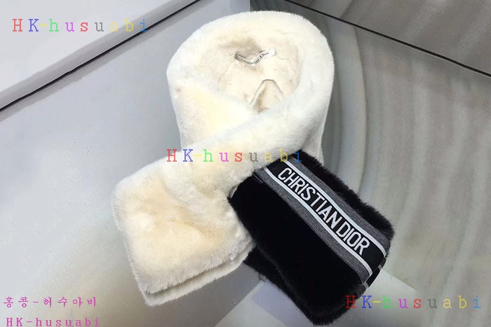 NEW 디올 스카프 신상 DR 5524223