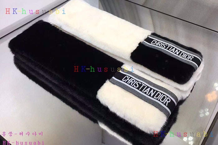 NEW 디올 스카프 신상 DR 5524223