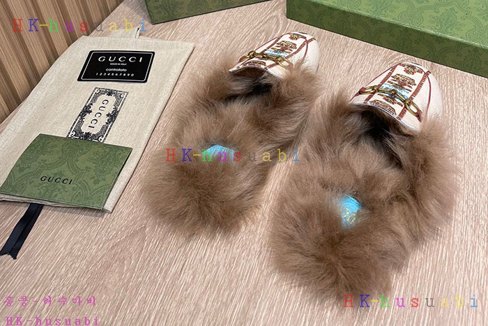 NEW 구찌 스니커즈 신상 GU 114562