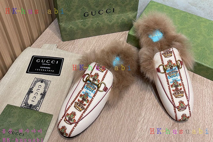 NEW 구찌 스니커즈 신상 GU 114562