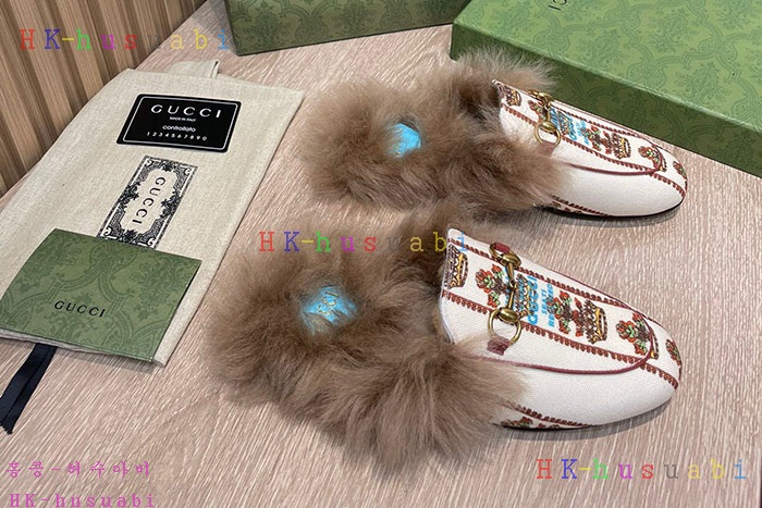 NEW 구찌 스니커즈 신상 GU 114562