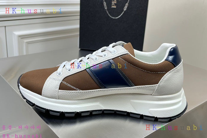 NEW 프라다 스니커즈 신상 P 336701