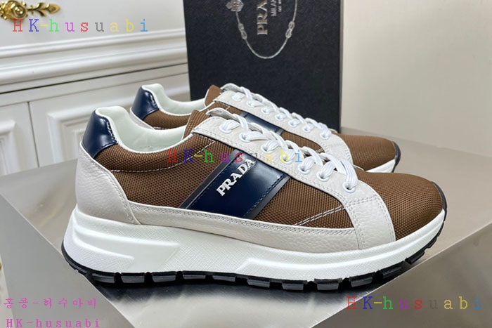 NEW 프라다 스니커즈 신상 P 336701