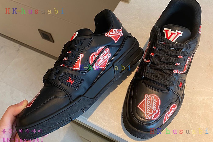 NEW 루이비통 스니커즈 신상 LV 225501