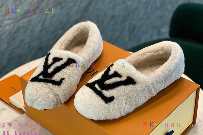 NEW 루이비통 신발 신상 LV 227702