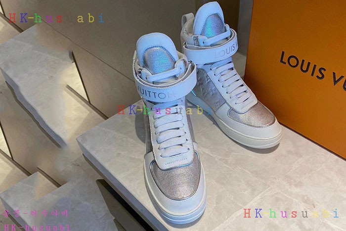 NEW 루이비통 신발 신상 LV 227800
